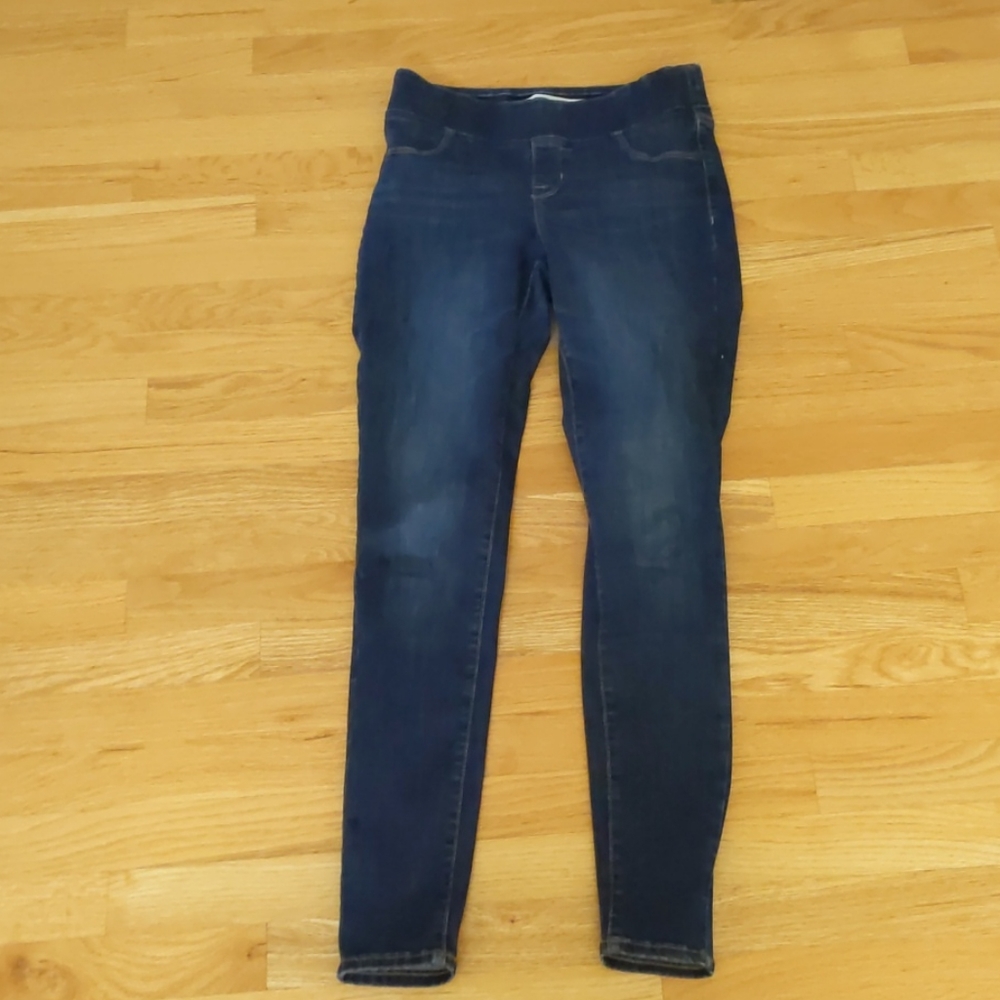 Old Navy Rockstar Jeggings with Built In Sculpt